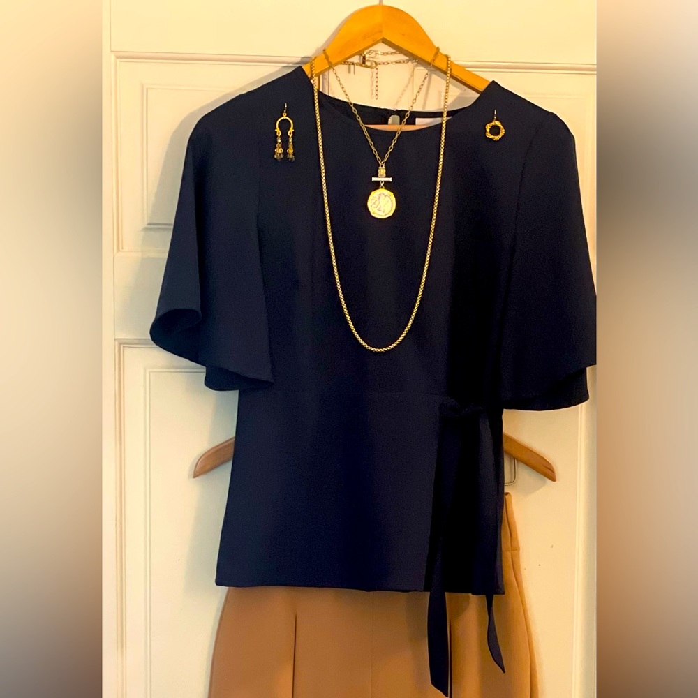 Navy Top With Flutter Sleeve, Size 34, And Keyhol… - image 1